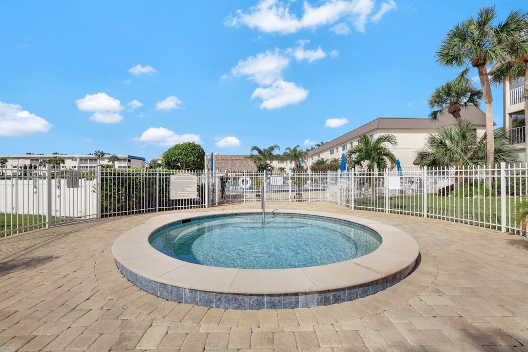 1000 Manatee Rd #A-306, Naples, FL 34114