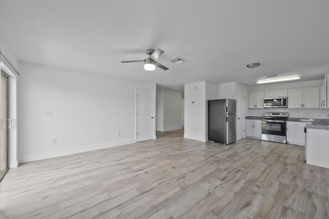 2426 Santa Barbara Blvd N, Cape Coral, FL 33993