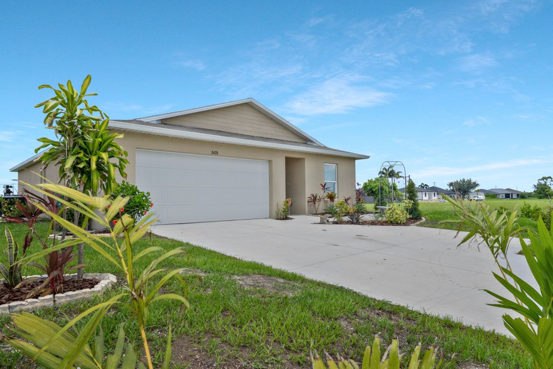 2426 Santa Barbara Blvd N, Cape Coral, FL 33993
