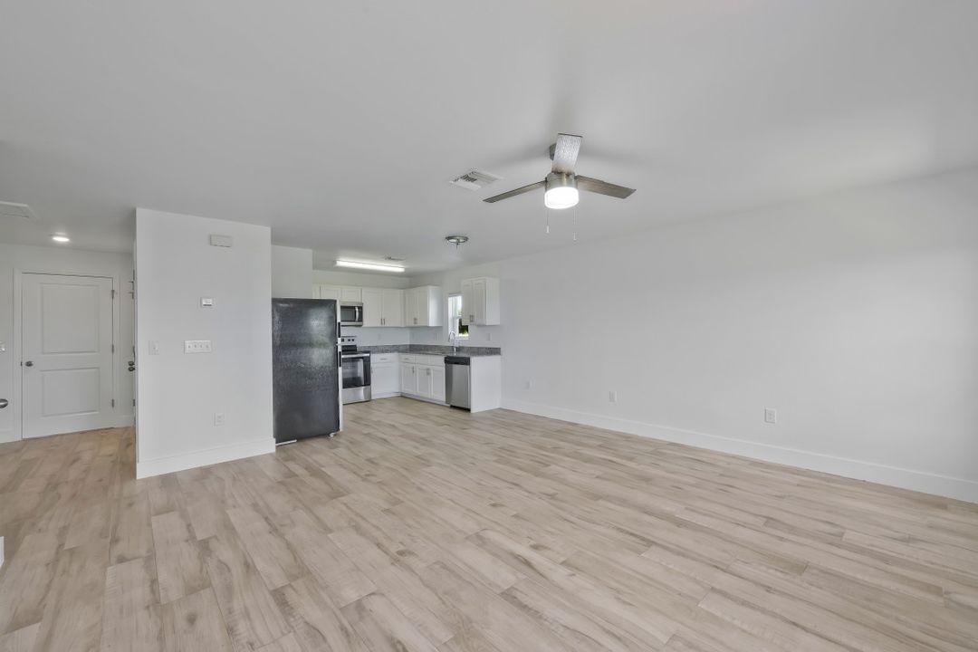 2426 Santa Barbara Blvd N, Cape Coral, FL 33993