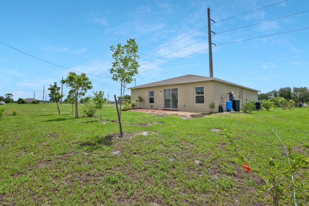 2426 Santa Barbara Blvd N, Cape Coral, FL 33993