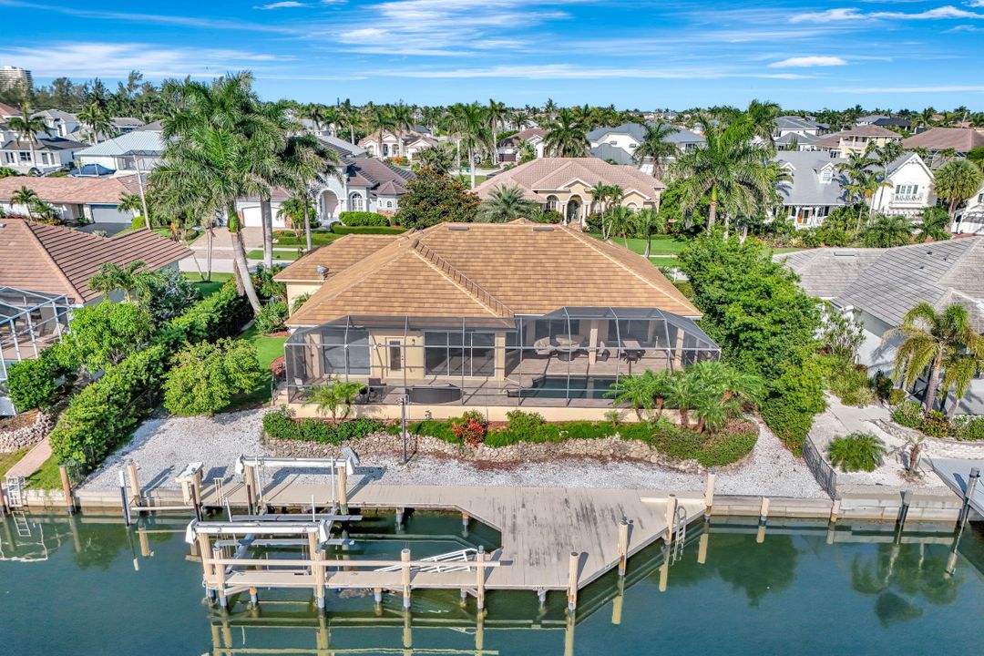 680 Thrush Ct, Marco Island, FL 34145