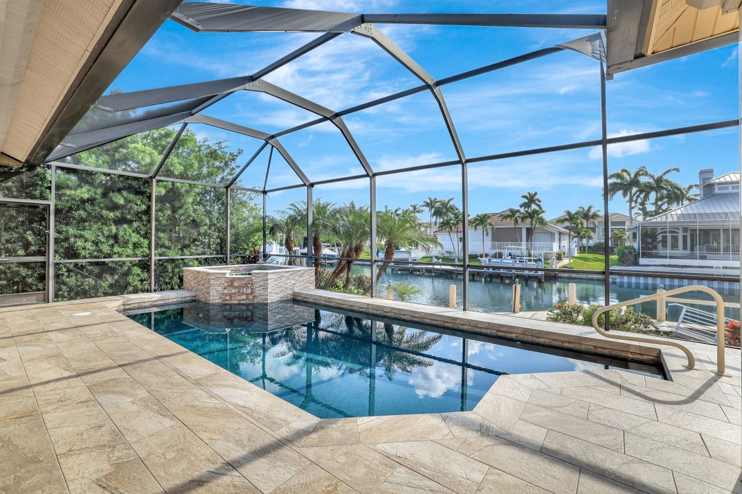 680 Thrush Ct, Marco Island, FL 34145