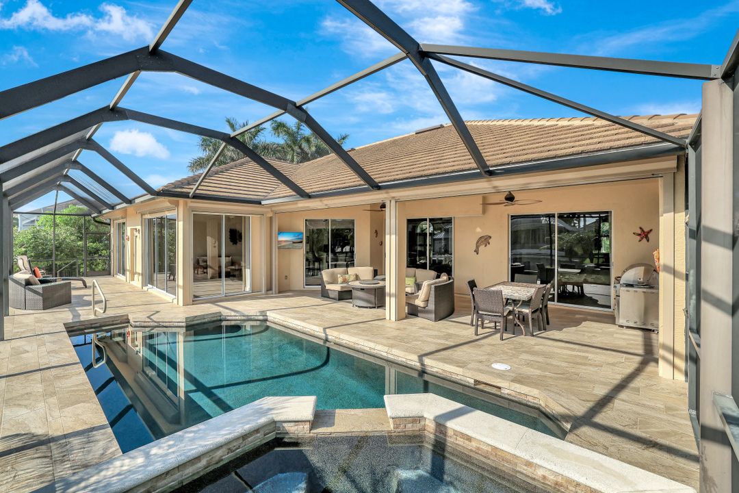 680 Thrush Ct, Marco Island, FL 34145