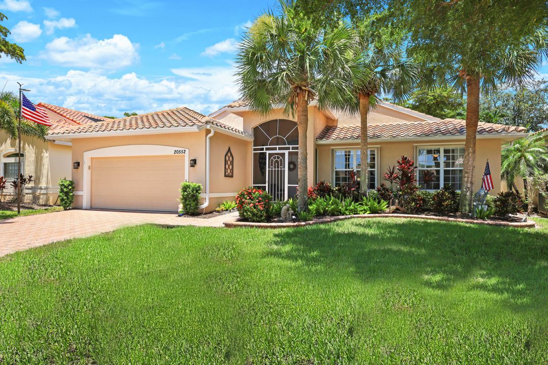 20552 Foxworth Cir, Estero, FL 33928