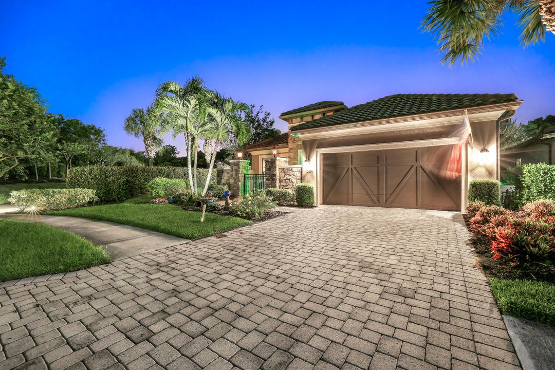 10293 Coconut Road, Bonita Springs, FL 34135