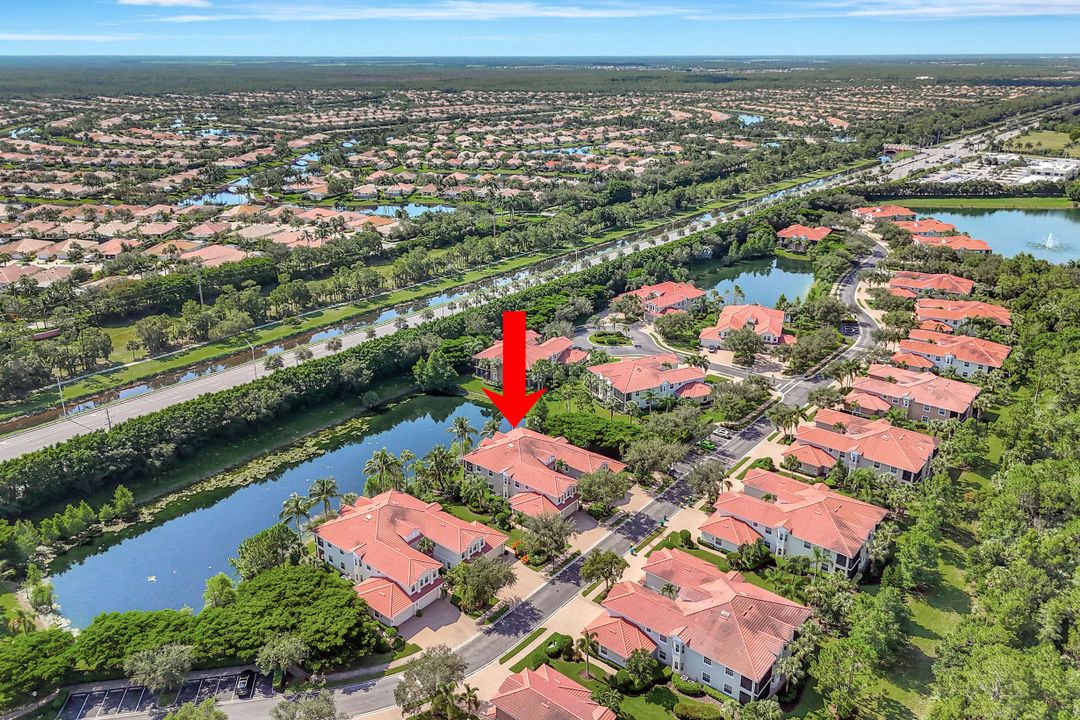 7842 Hawthorne Dr #1703, Naples, FL 34113