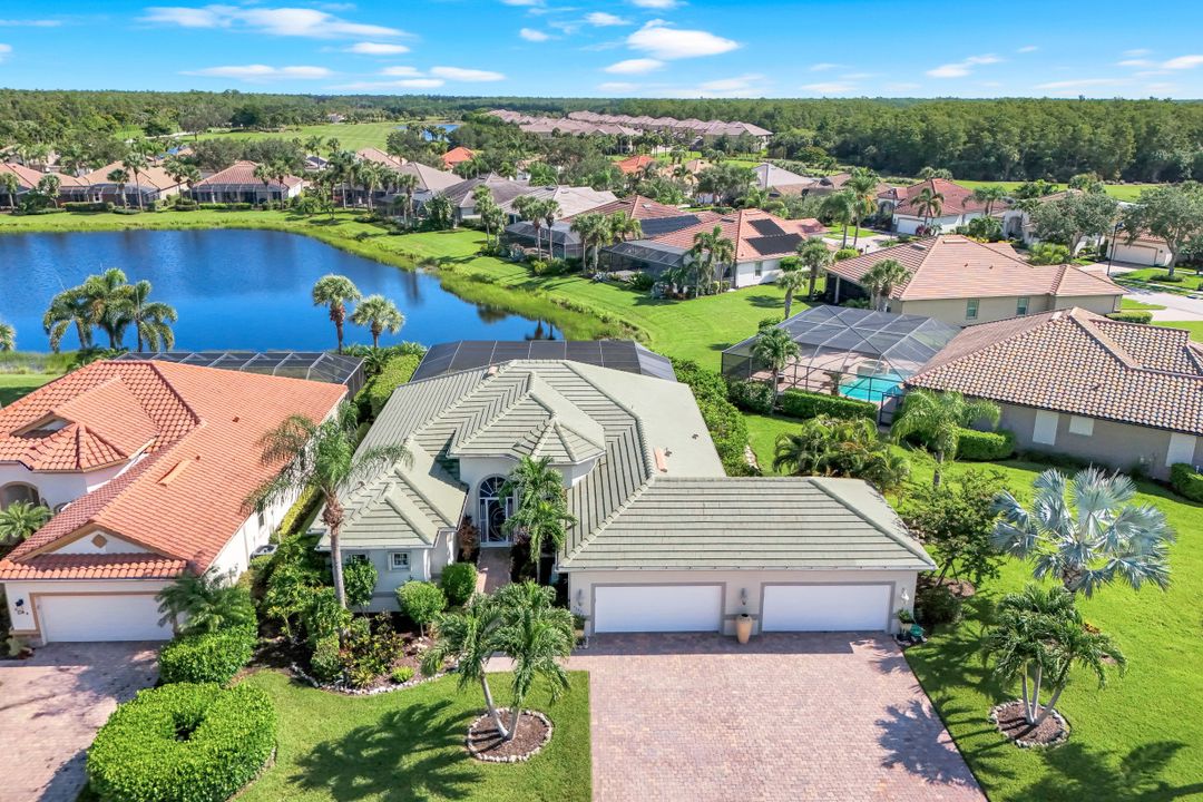 9684 Cobalt Cove Cir, Naples, FL 34120