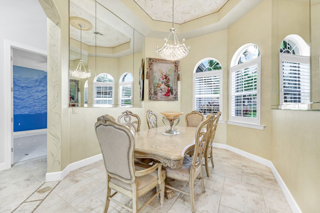 9684 Cobalt Cove Cir, Naples, FL 34120