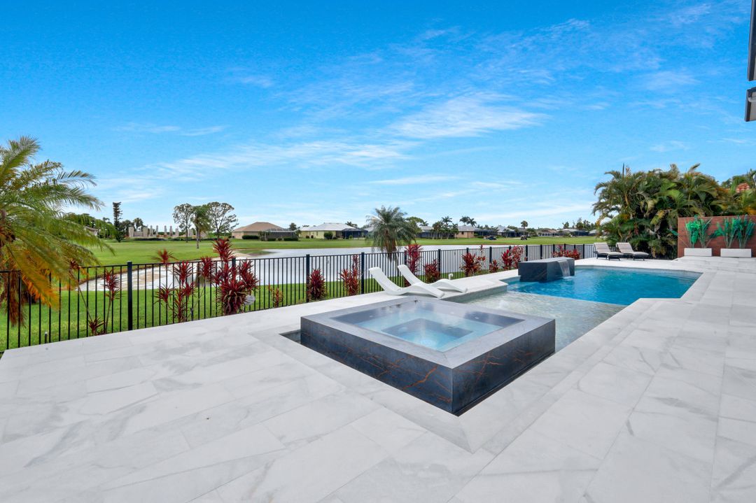 11929 Princess Grace Ct, Cape Coral, FL 33991