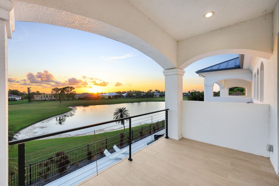 11929 Princess Grace Ct, Cape Coral, FL 33991