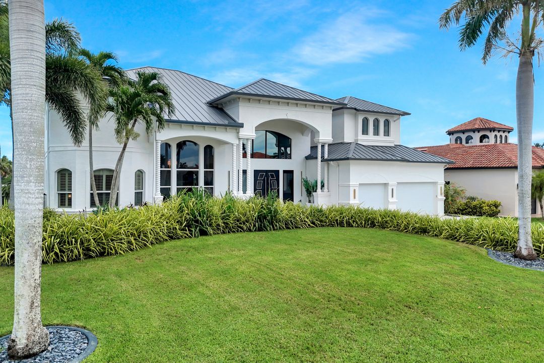 11929 Princess Grace Ct, Cape Coral, FL 33991