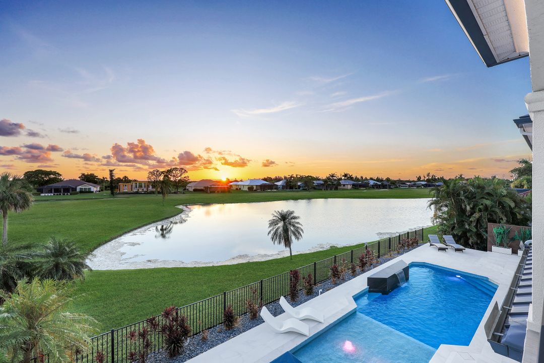 11929 Princess Grace Ct, Cape Coral, FL 33991