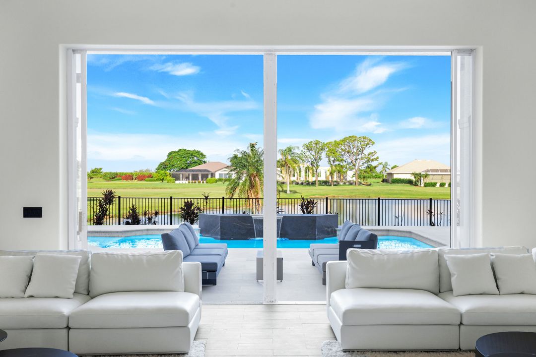 11929 Princess Grace Ct, Cape Coral, FL 33991