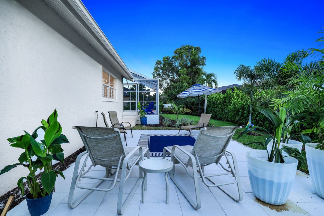 711 Tigertail Ct, Marco Island, FL 34145