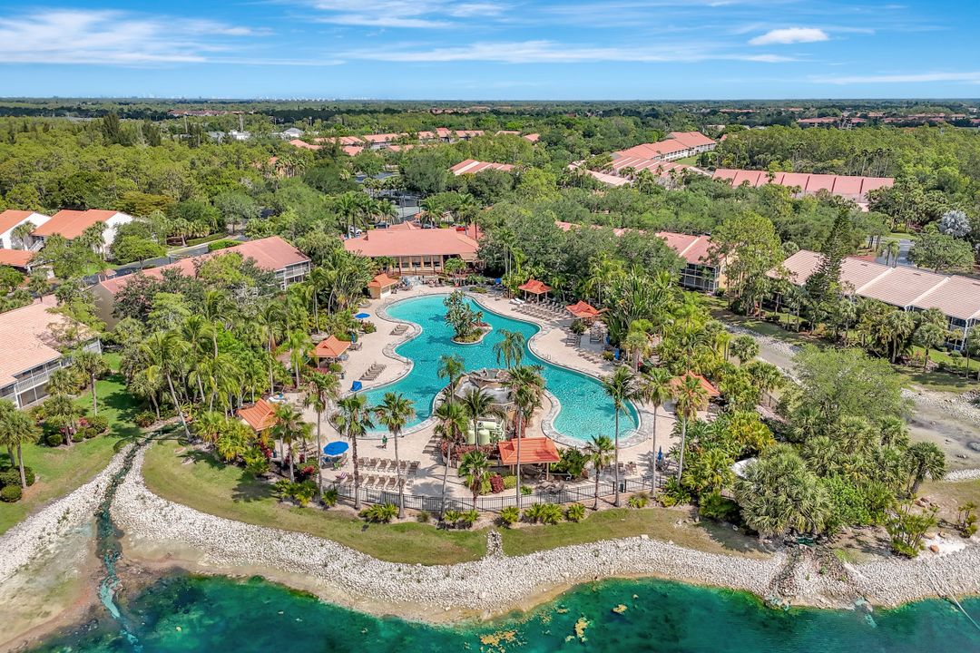 2386 Magnolia Ave #15, Naples, FL 34112