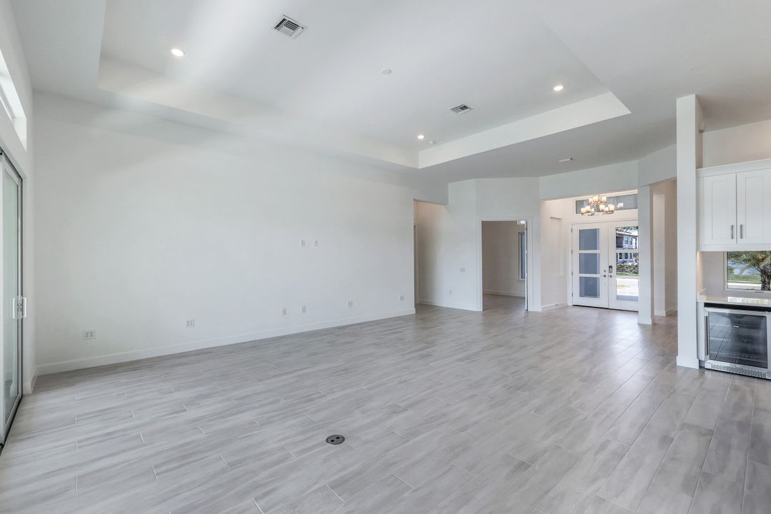 15322 Turin Dr, Naples, FL 34114