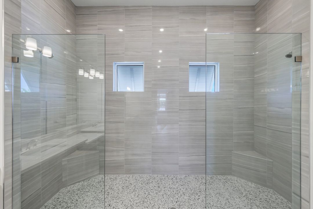 15322 Turin Dr, Naples, FL 34114