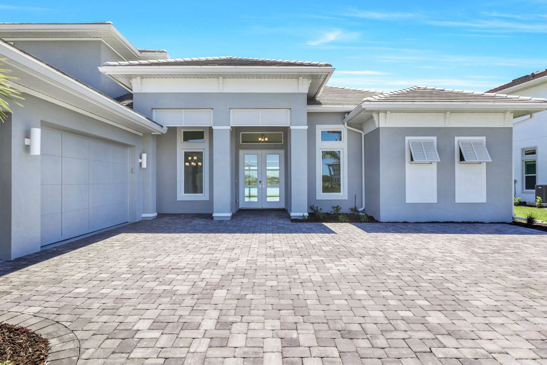 15322 Turin Dr, Naples, FL 34114