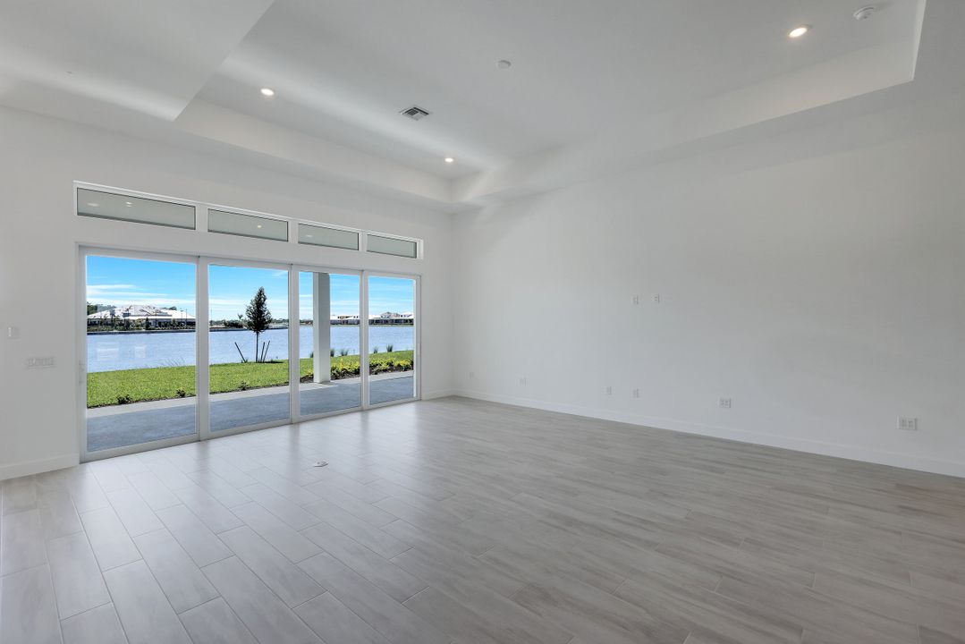 15322 Turin Dr, Naples, FL 34114