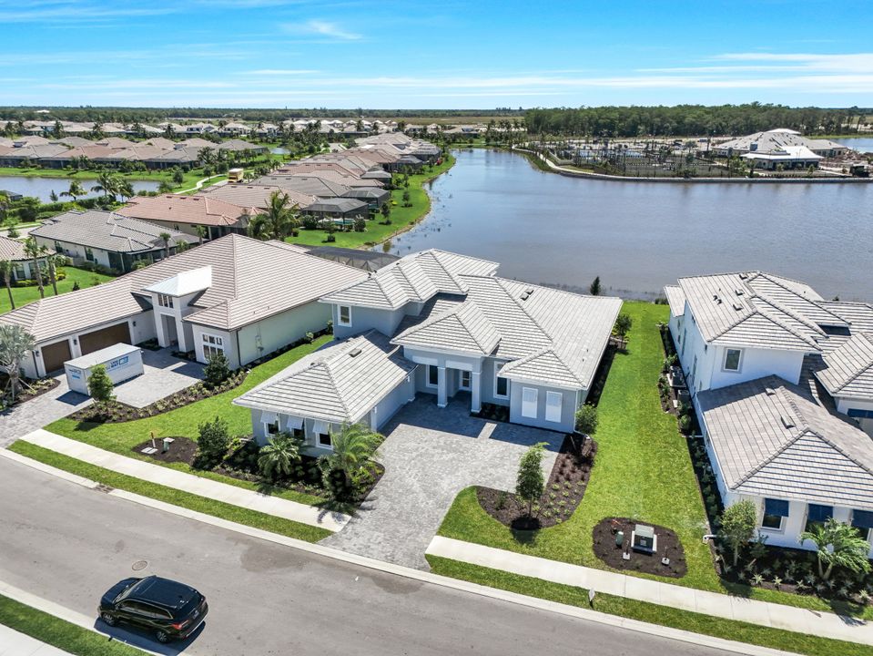 15322 Turin Dr, Naples, FL 34114