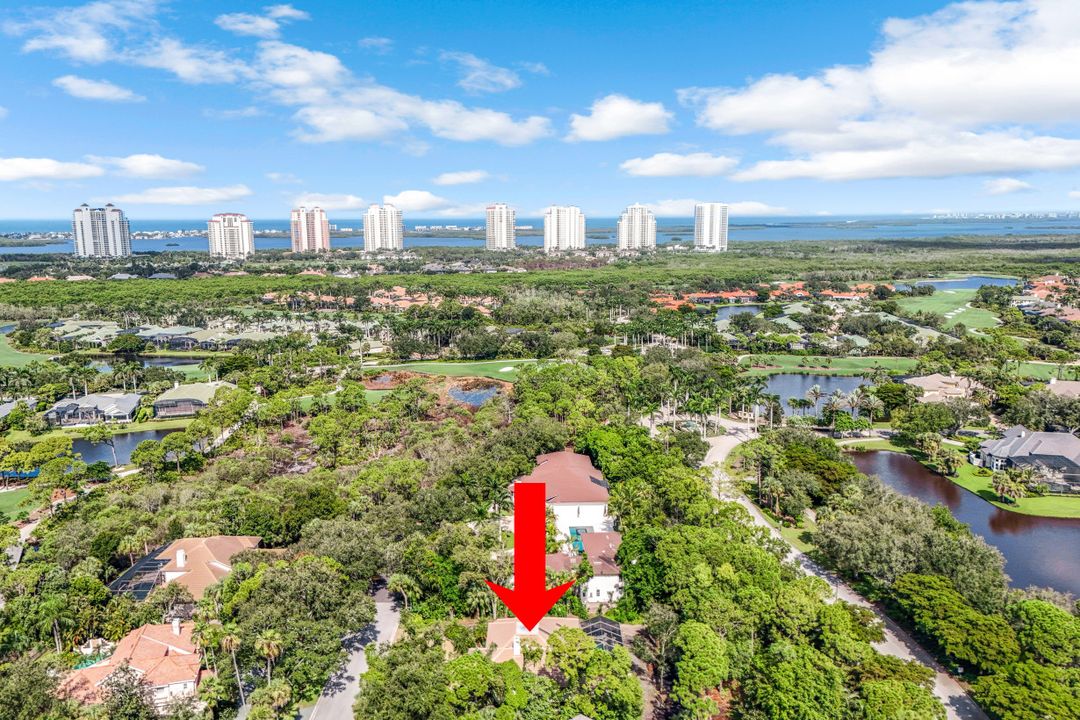 3978 Woodlake Dr, Bonita Springs, FL 34134