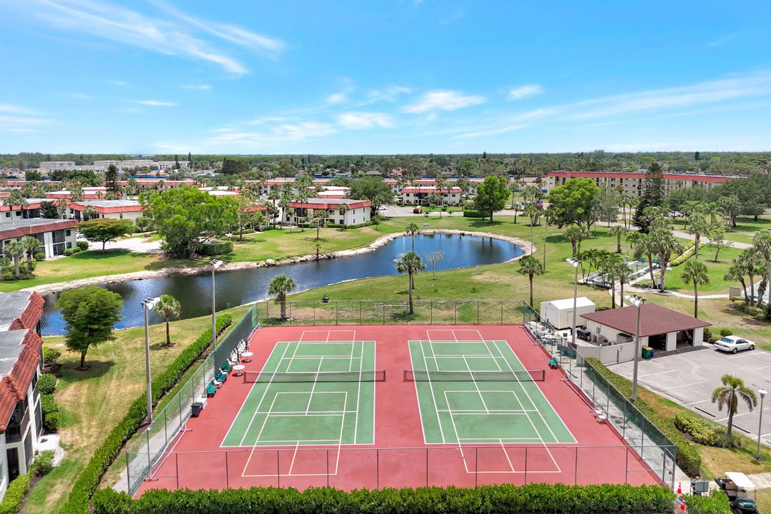 4358 27th Ct SW #205, Naples, FL 34116