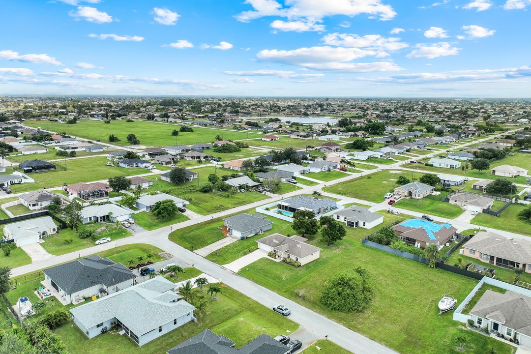 1007 NW 6th Ave, Cape Coral, FL 33993