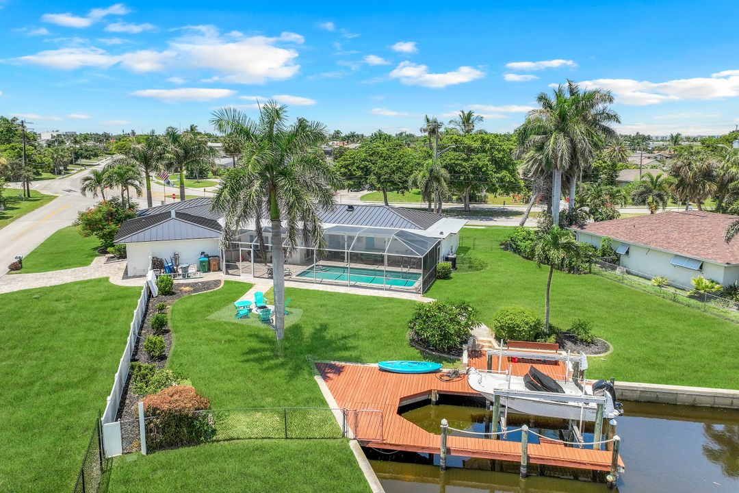 5237 Del Prado Blvd S, Cape Coral, FL 33904