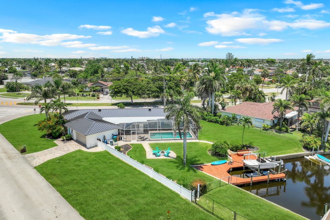 5237 Del Prado Blvd S, Cape Coral, FL 33904