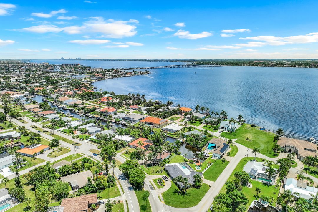 5237 Del Prado Blvd S, Cape Coral, FL 33904