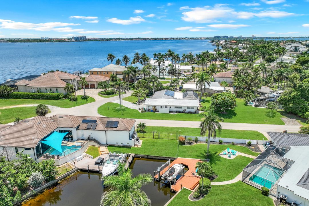 5237 Del Prado Blvd S, Cape Coral, FL 33904