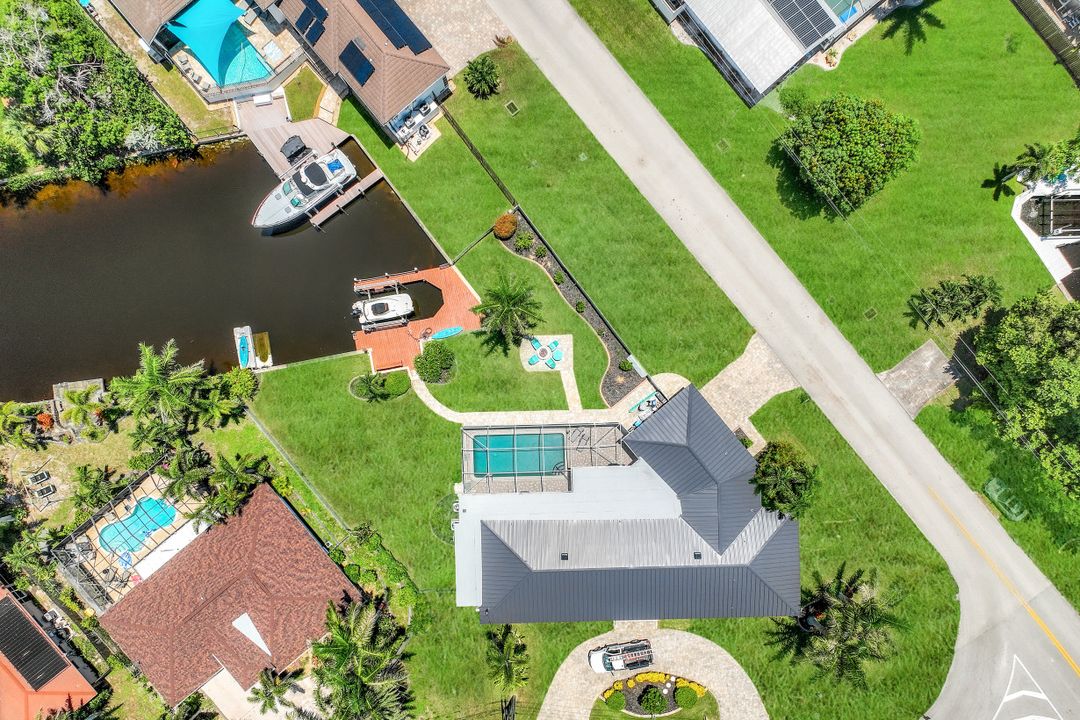 5237 Del Prado Blvd S, Cape Coral, FL 33904