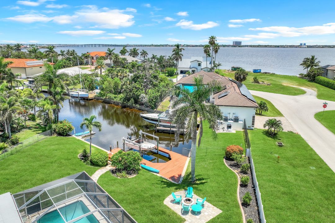 5237 Del Prado Blvd S, Cape Coral, FL 33904