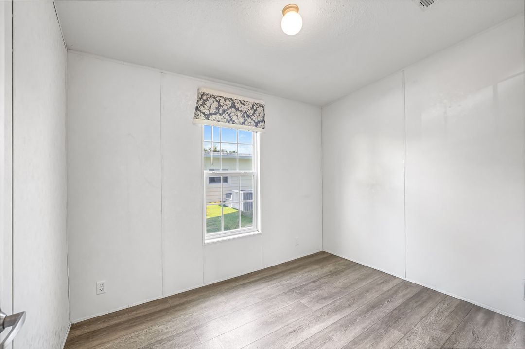 33 Covey Ln #33, Naples, FL 34114