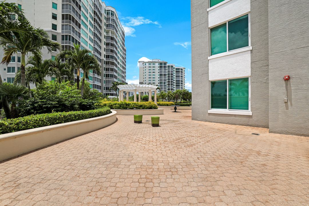 265 Indies Way #T101, Naples, FL 34110