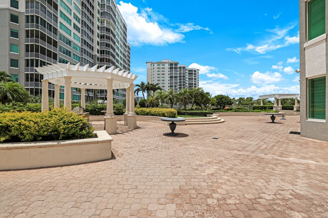 265 Indies Way #T101, Naples, FL 34110