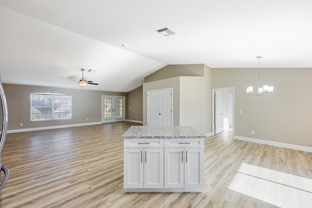 3719 SW 20th Pl, Cape Coral, FL 33914