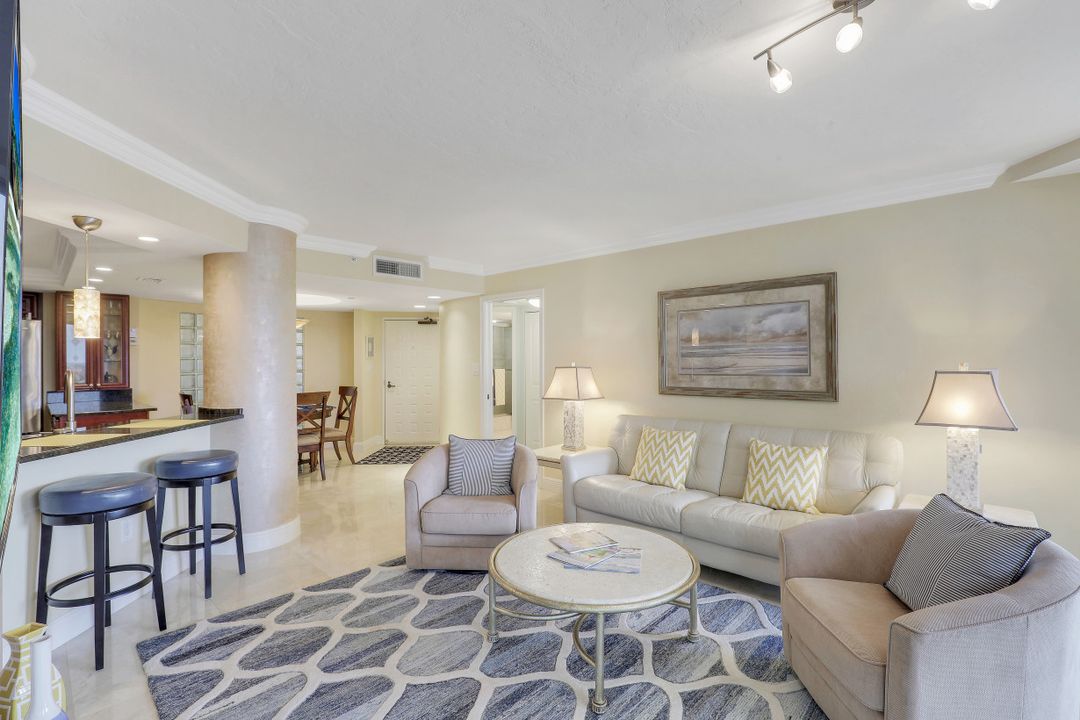 4751 Gulf Shore Blvd N #1403, Naples, FL 34103