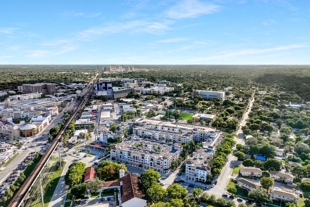 6620 SW 57th Ave #C202, South Miami, FL 33143