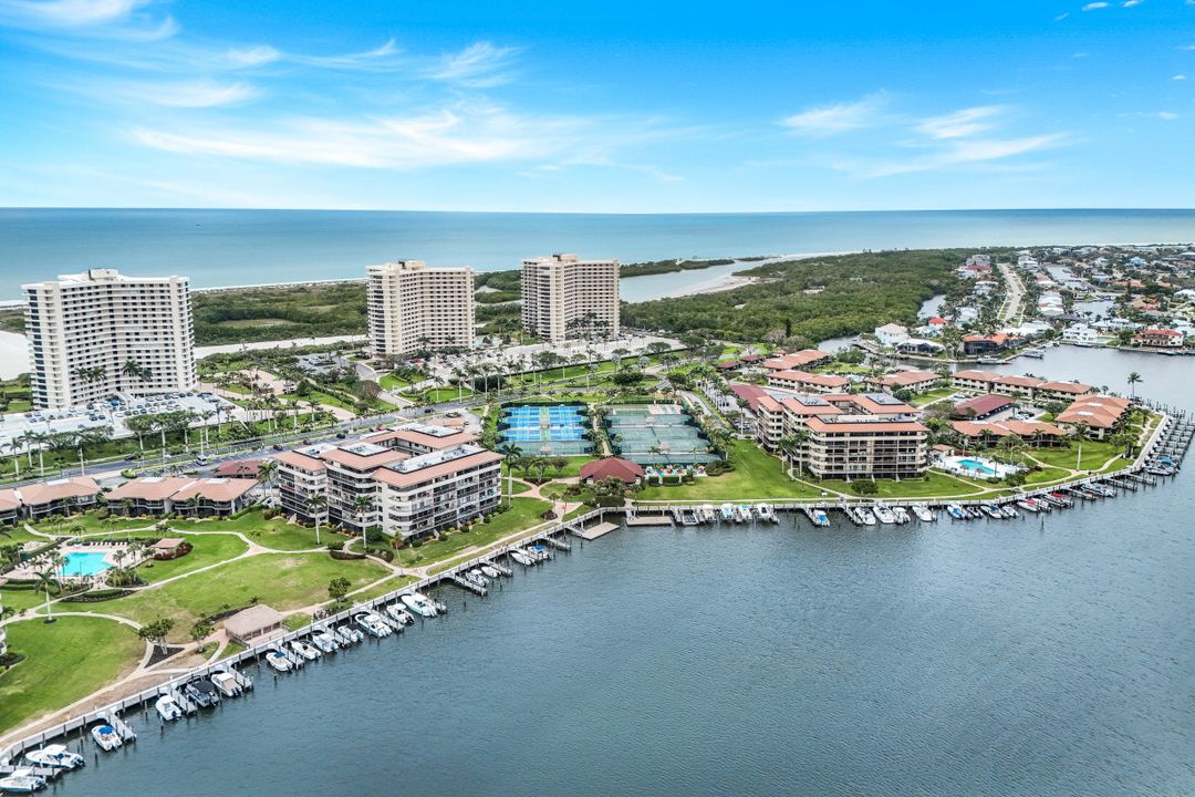 260 Seaview Ct #905, Marco Island, FL 34145
