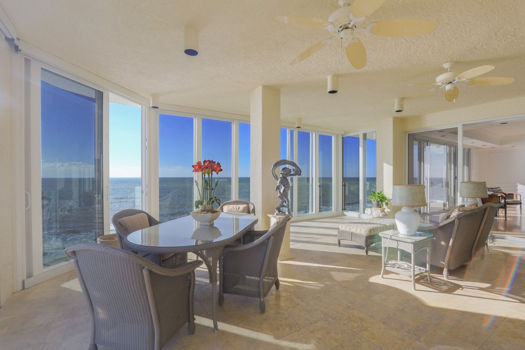 10 Seagate Dr #6S, Naples, FL 34103