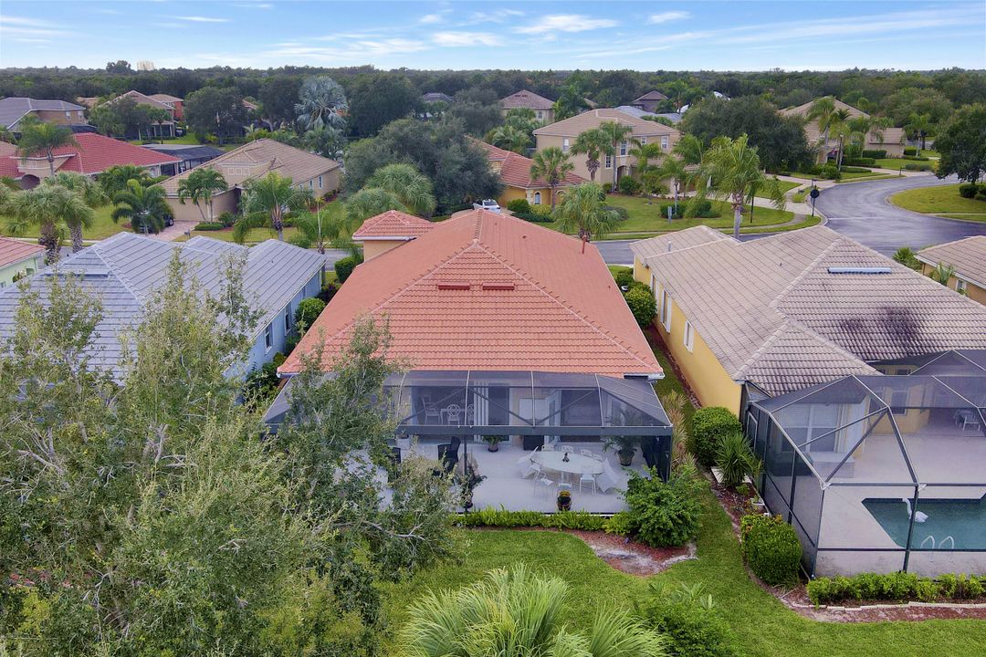 20040 Rookery Dr, Estero, FL 33928