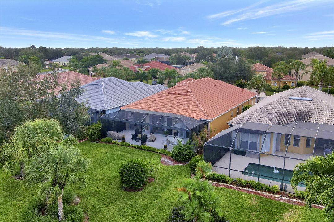 20040 Rookery Dr, Estero, FL 33928