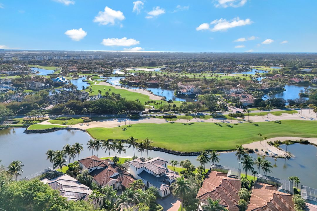 2861 Capistrano Way, Naples, FL 34105