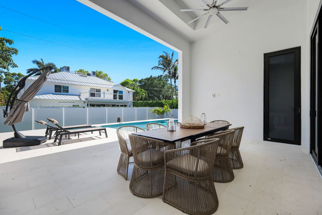 1248 13th Ave N, Naples, FL 34102