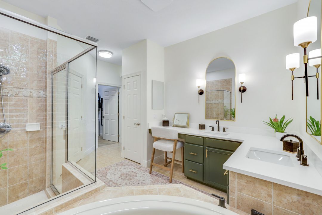 4956 Shaker Heights Ct, Naples, FL 34112