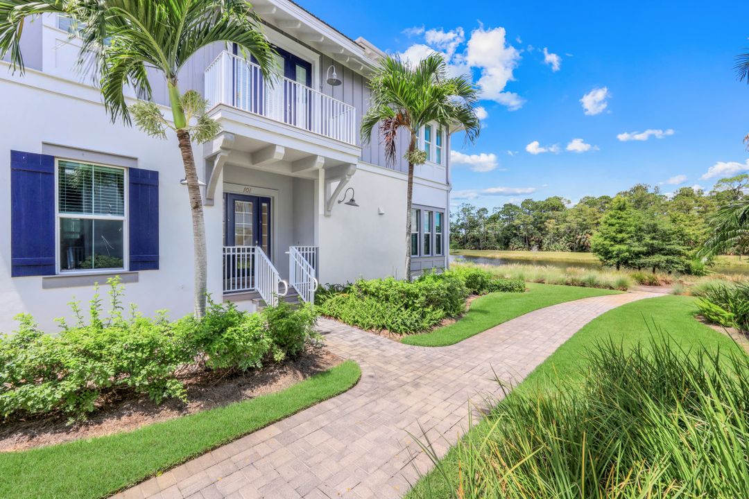 6573 Dominica Dr #101, Naples, FL 34113