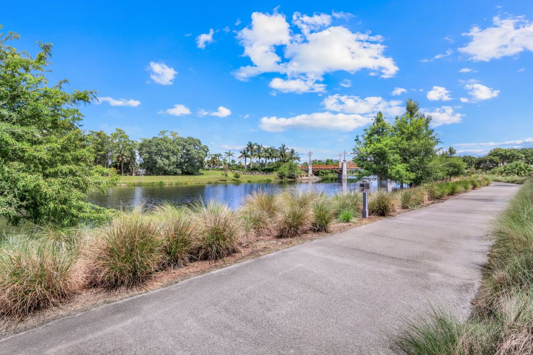 6573 Dominica Dr #101, Naples, FL 34113