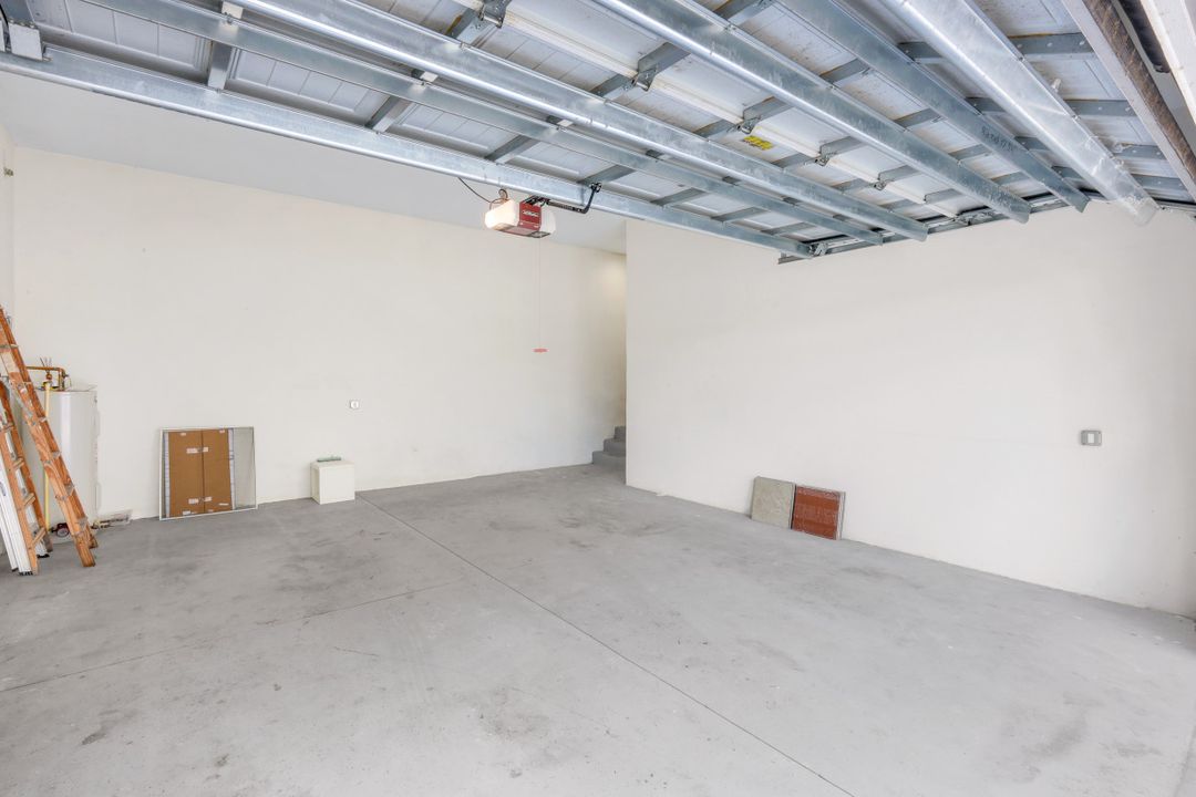 6573 Dominica Dr #101, Naples, FL 34113